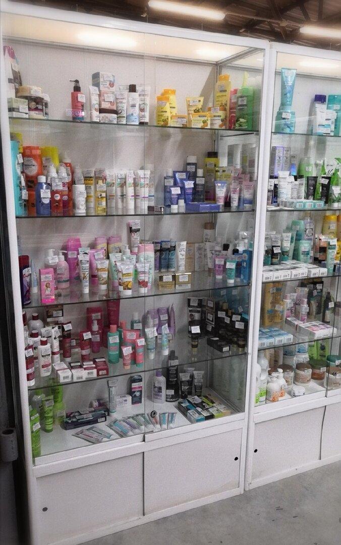 showroom 8