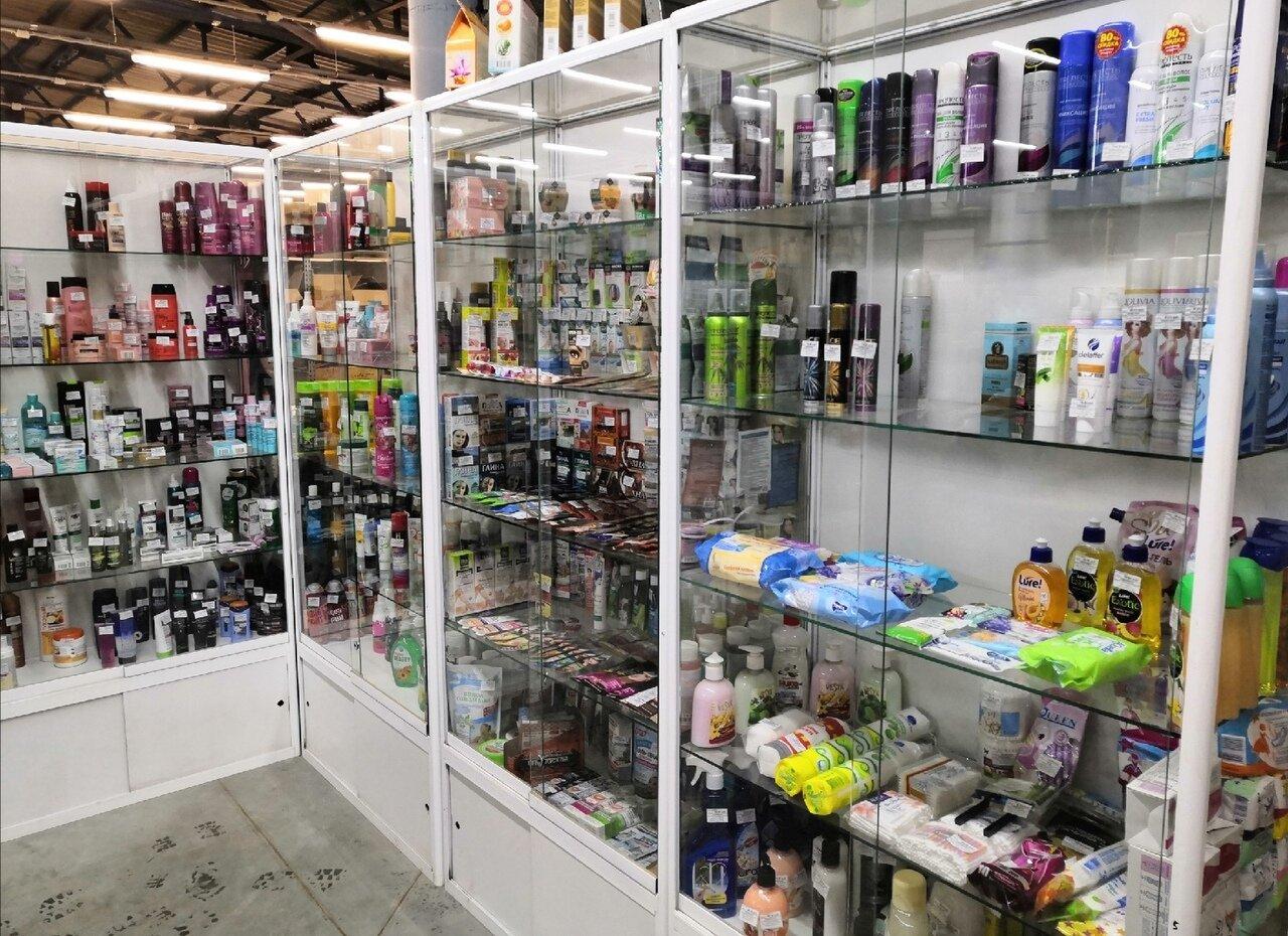 showroom 1