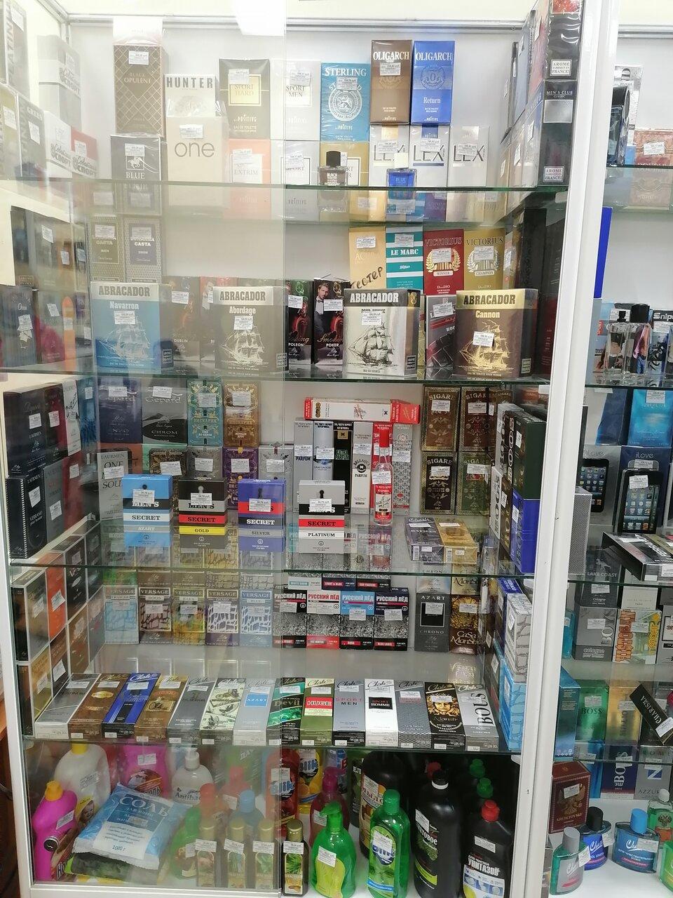 showroom 19